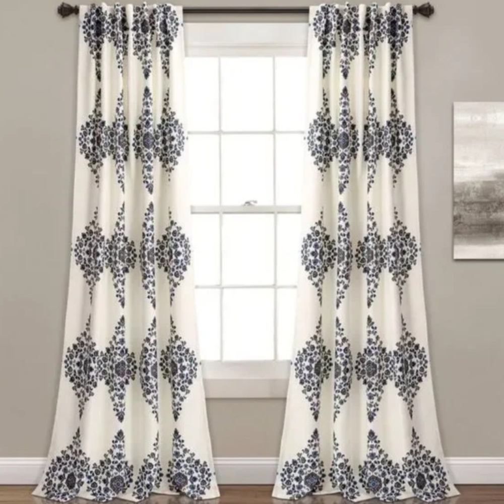 Light Filtering Curtains NIP